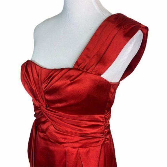 Nanette Lepore Red Satin One Shoulder Ruched Dress - Picture 6 of 12